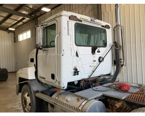 Mack CH Cab Assembly