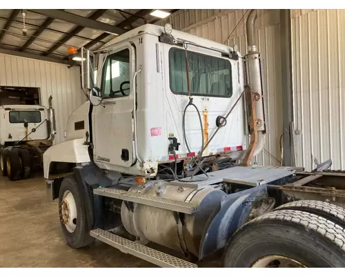 Mack CH Cab Assembly