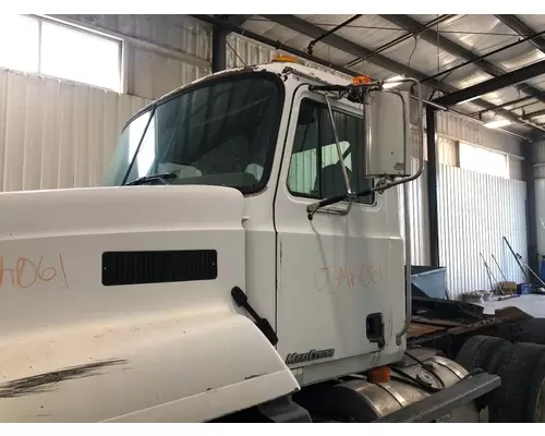 Mack CH Cab Assembly