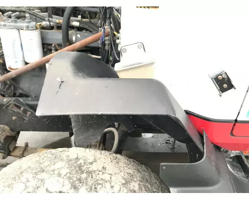 Mack CH Fender