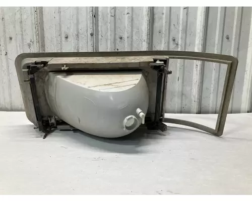 Mack CH Headlamp Assembly