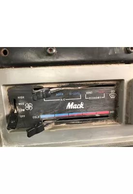 Mack CH Heater & AC Temperature Control