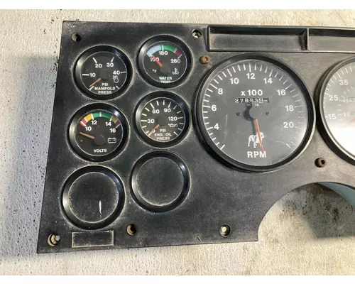 Mack CH Instrument Cluster