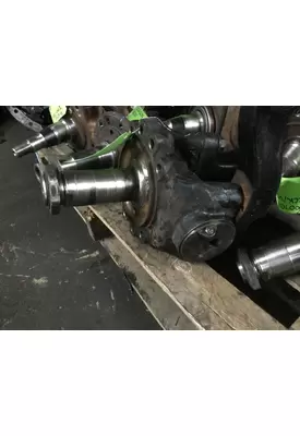 Mack CL613 Spindle / Knuckle, Front