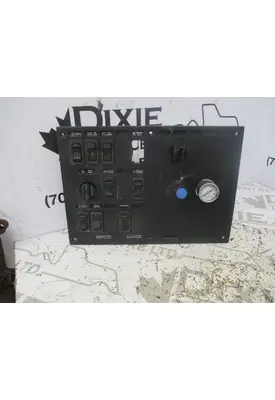 Mack CL700 Dash Assembly