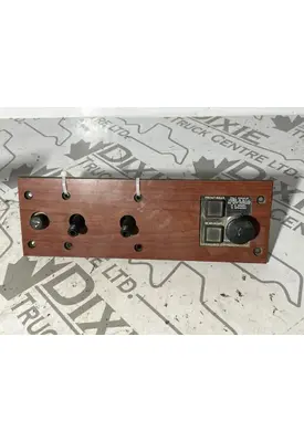 Mack CL713 Dash Assembly