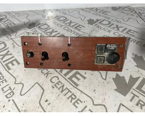 Mack CL713 Dash Assembly