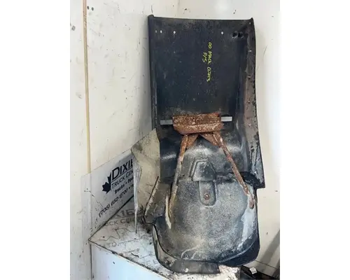 Mack CL713 Fender Extension