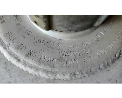 Mack CL713 Fuel Tank