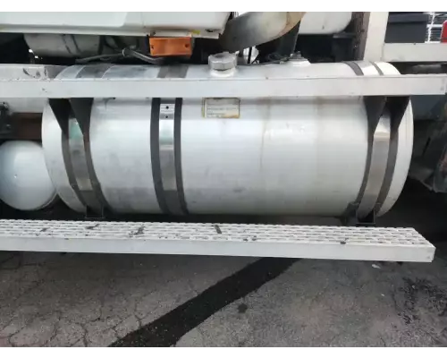 Mack CL713 Fuel Tank