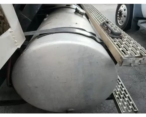 Mack CL713 Fuel Tank