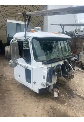 Mack CL733 Cab