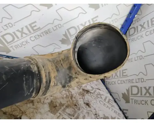 Mack CL733 Exhaust Pipe