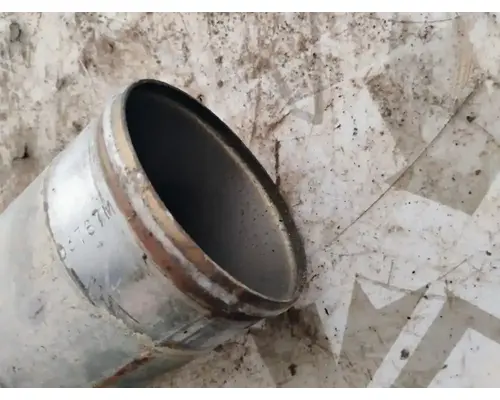Mack CL733 Exhaust Pipe