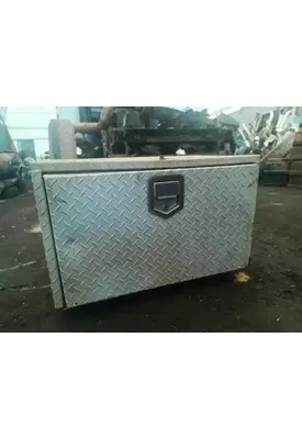 Mack CL733 Tool Box