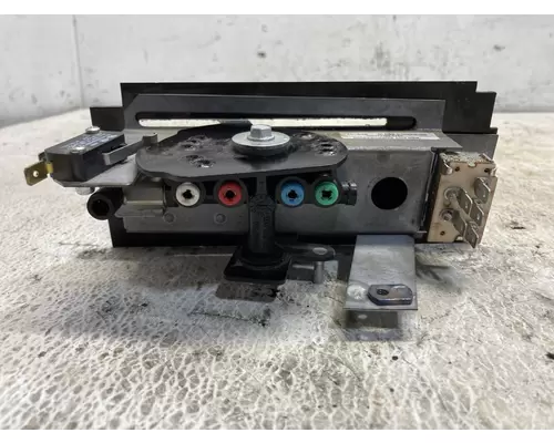 Mack CL Heater & AC Temperature Control