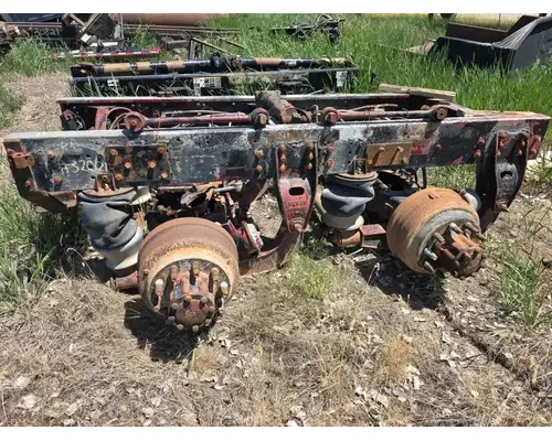 Mack CRD 92-93 Axle Housing (Front)