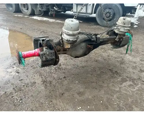 Mack CRD 92-93 Axle Housing