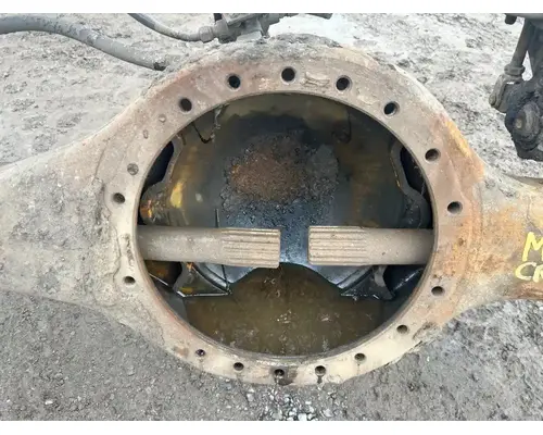 Mack CRD 92-93 Axle Housing