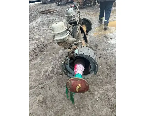 Mack CRD 92-93 Axle Housing