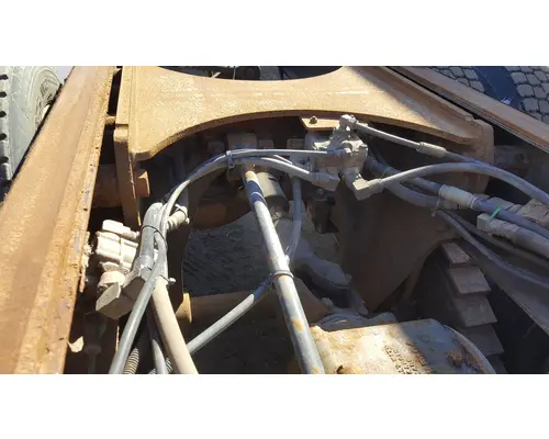 Mack CRD 92-93 Cutoff Assembly (Housings & Suspension Only)