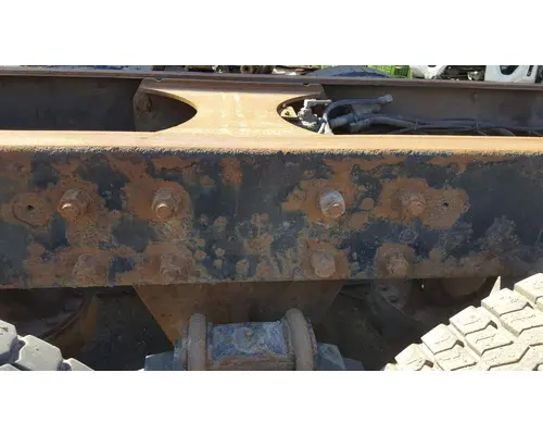 Mack CRD 92-93 Cutoff Assembly (Housings & Suspension Only)