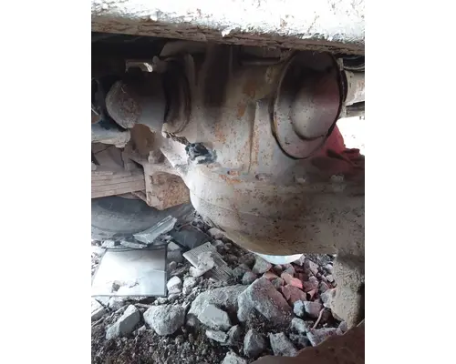 Mack CRD 92-93 Cutoff Assembly (Housings & Suspension Only)