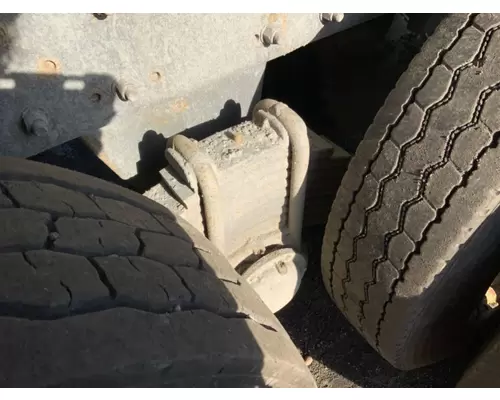 Mack CRD92-93 Cutoff