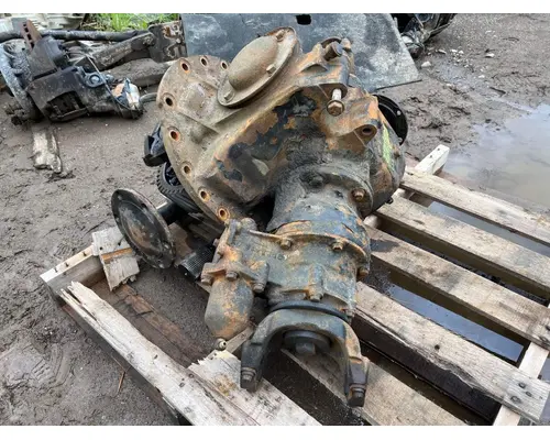 Mack CRD92-93 Rears (Front)