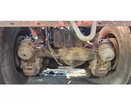 Mack CRD92 Axle Assembly, Rear