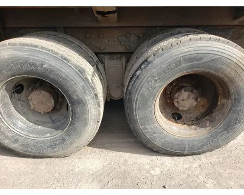 Mack CRD92 Axle Housing (Front)