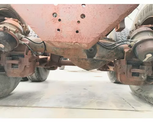 Mack CRD93 Axle Housing (Rear)