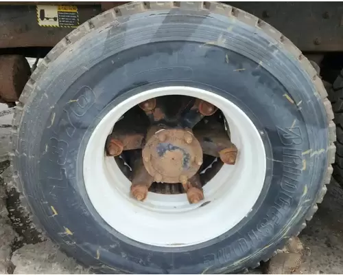 Mack CRD93 Cutoff
