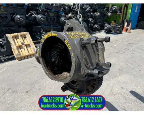 Mack CRD93 Differential Assembly (Front, Rear)