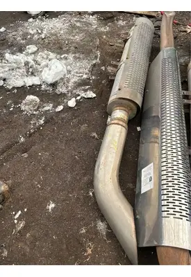 Mack CT713 Exhaust Pipe