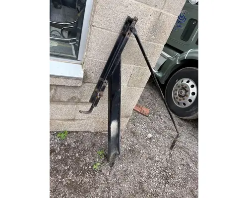 Mack CTP713 Exhaust Pipe