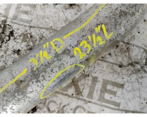 Mack CTP713 Exhaust Pipe