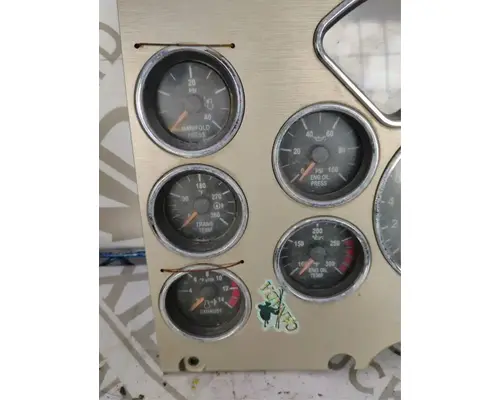 Mack CTP713 Instrument Cluster
