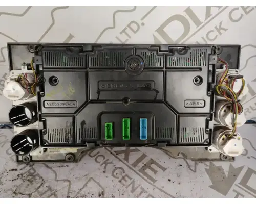 Mack CTP713 Instrument Cluster