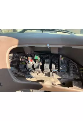 Mack CV (GRANITE) Fuse Box