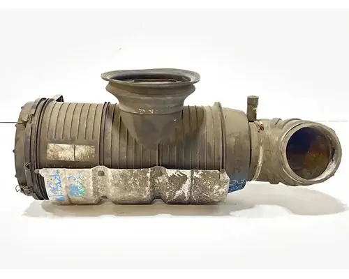 Mack CV712 Granite Air Cleaner