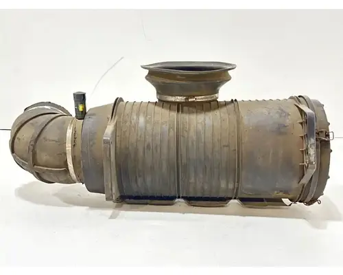 Mack CV712 Granite Air Cleaner