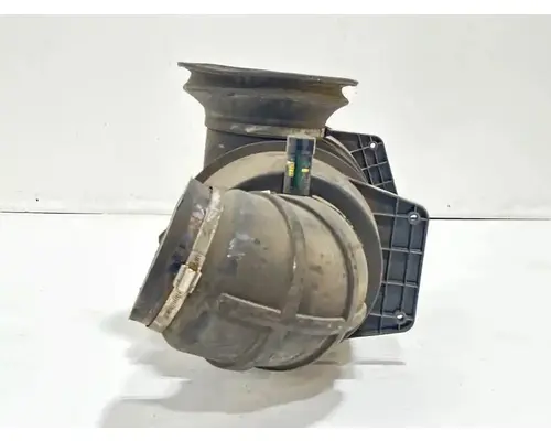 Mack CV712 Granite Air Cleaner