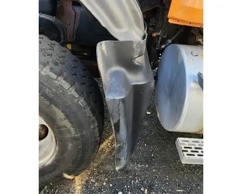 Mack CV712 Granite Fender Extension