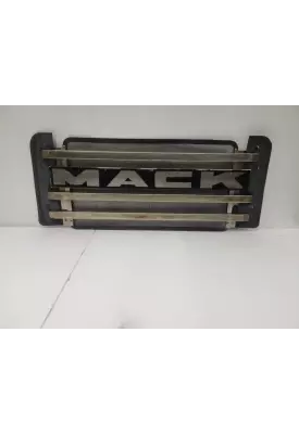 Mack CV712 Granite Grille