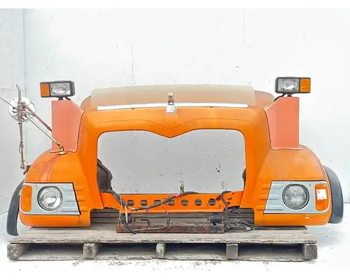 Mack CV712 Granite Hood
