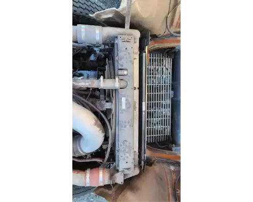 Mack CV712 Granite Radiator