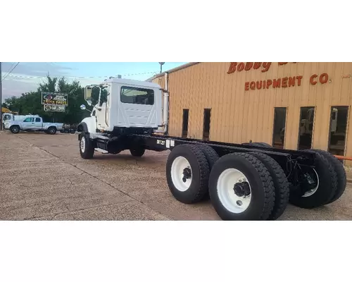 Mack CV713 GRANITE Complete Vehicle