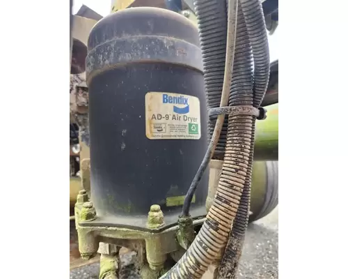 Mack CV713 Granite Air Drier
