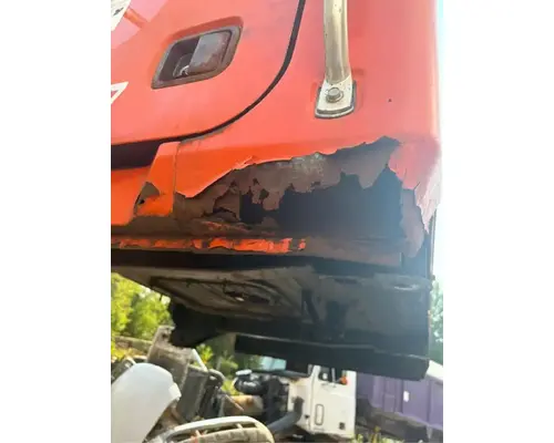 Mack CV713 Granite Cab